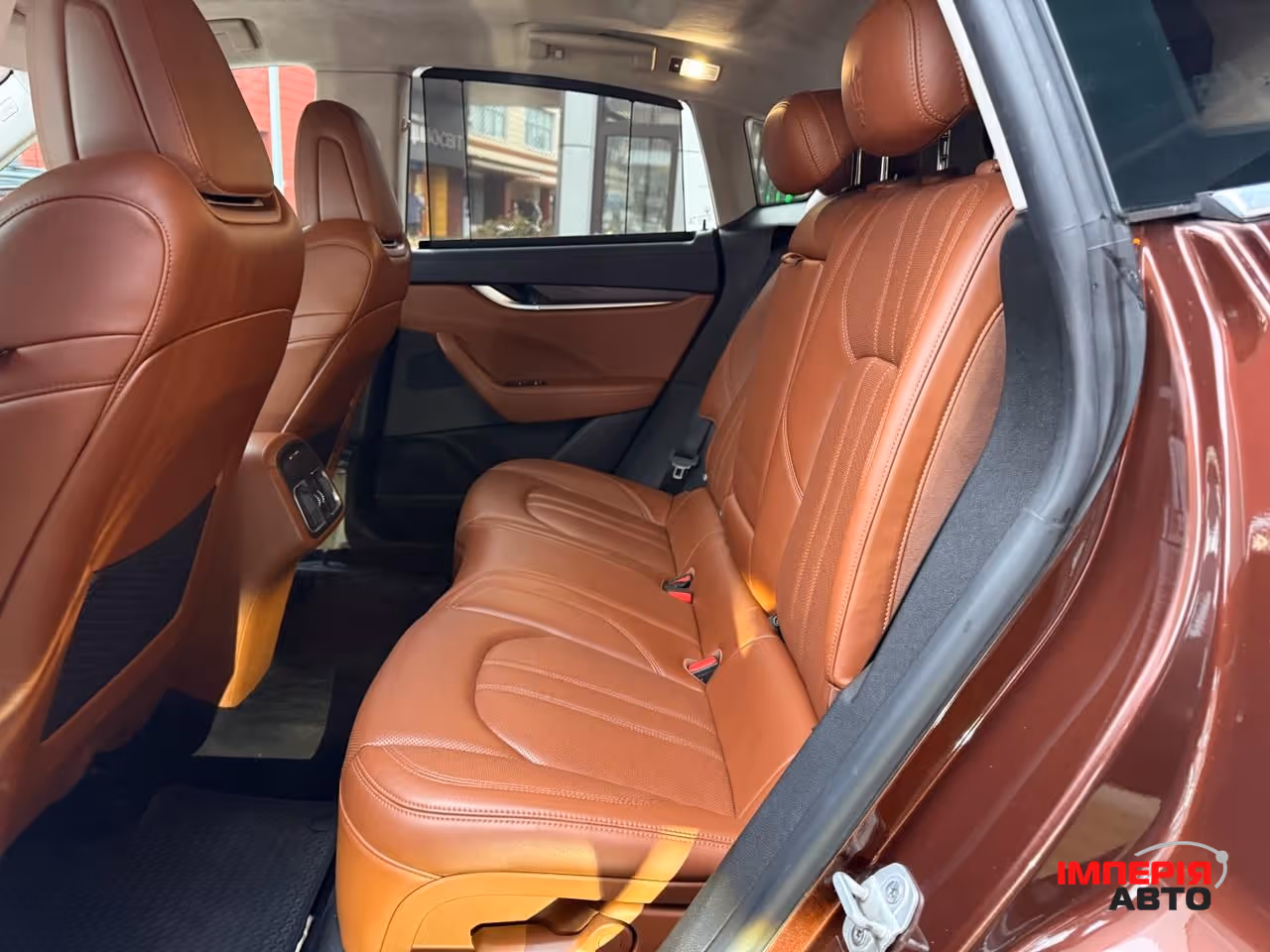Maserati Levante - фото 6