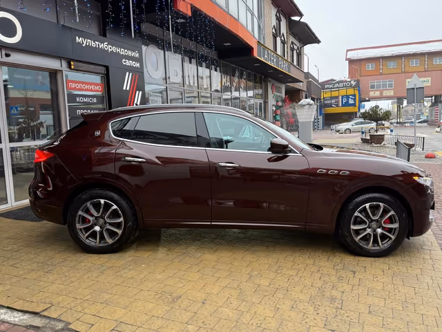 Maserati Levante - фото 3
