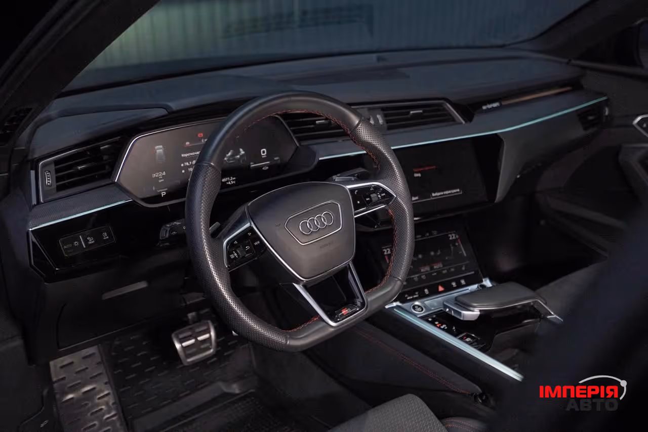 Audi Q8 e-tron - фото 7