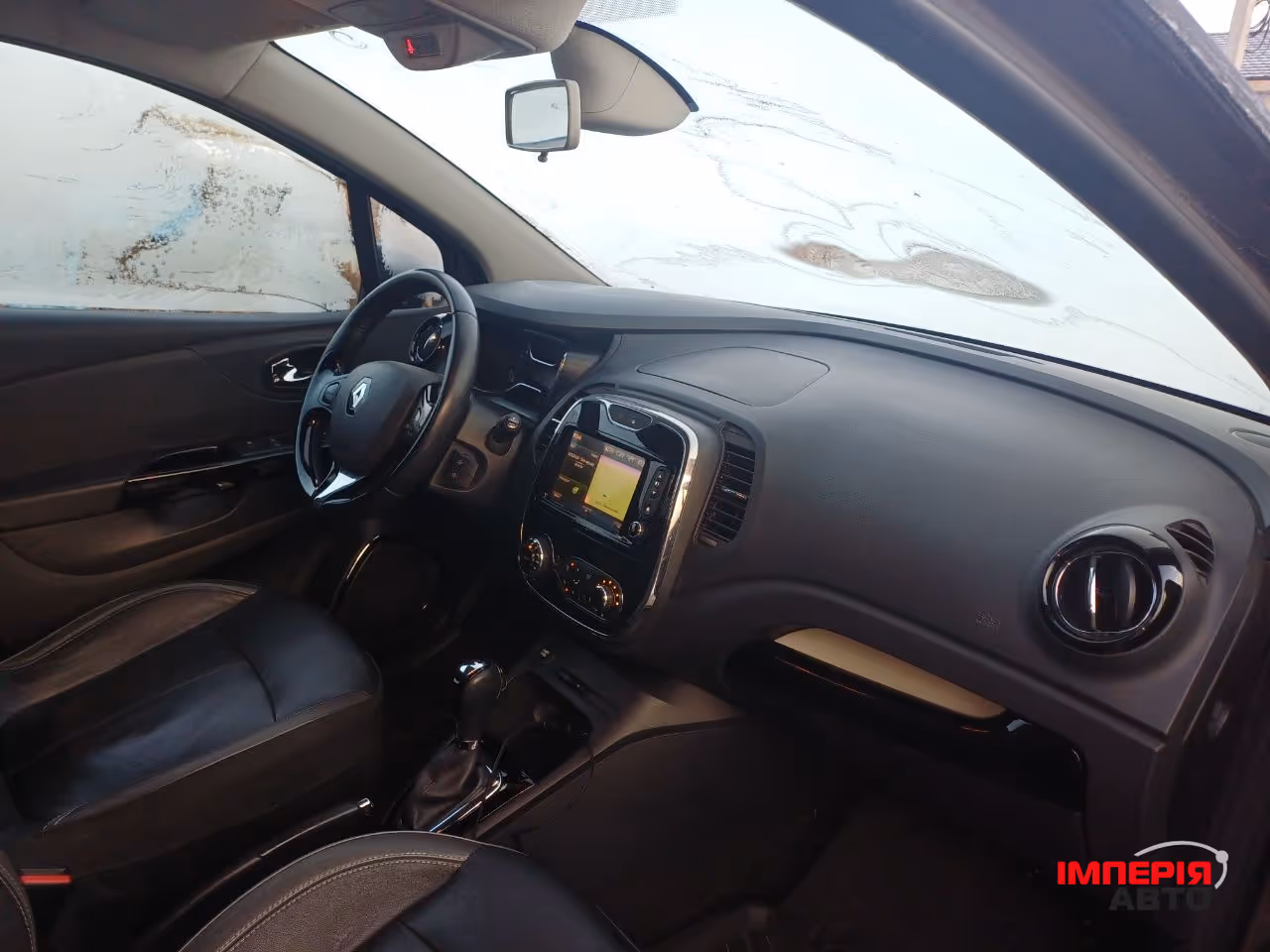 Renault Captur - фото 5