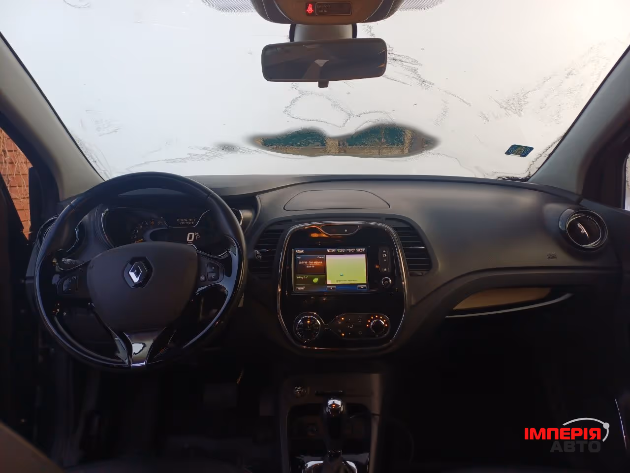 Renault Captur - фото 7
