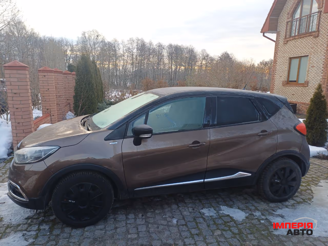 Renault Captur - фото 3