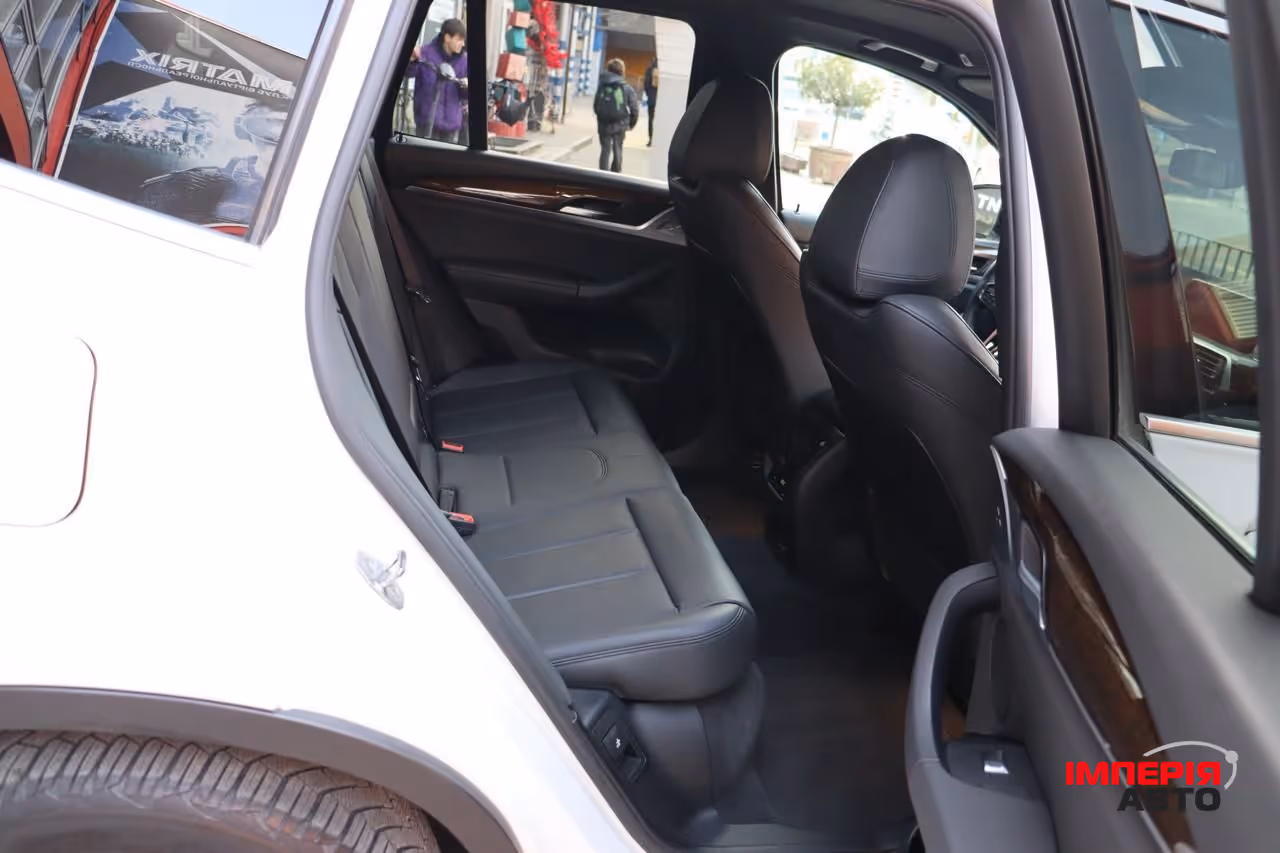 BMW X3 - фото 9
