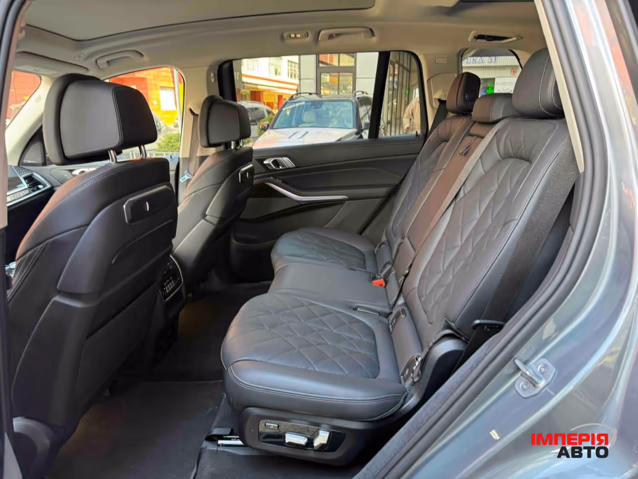 BMW X7 - фото 6