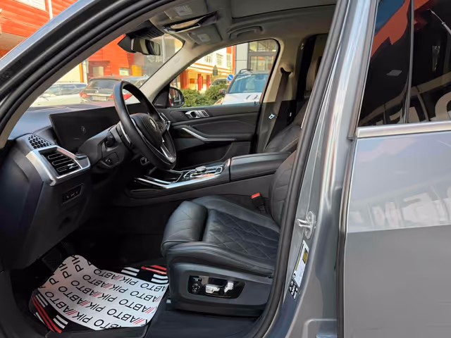 BMW X7 - фото 5