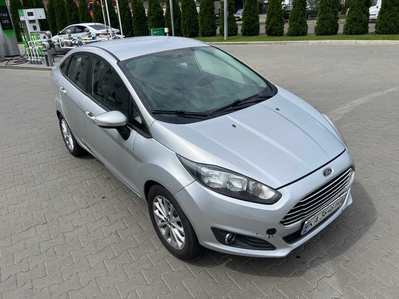 Ford Fiesta - фото 8