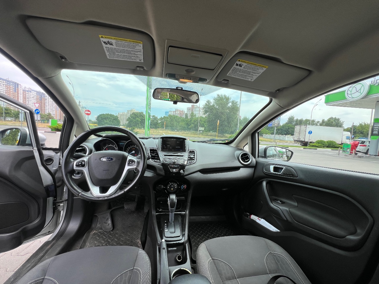 Ford Fiesta - фото 12