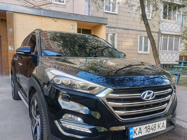 Hyundai Tucson - фото 1