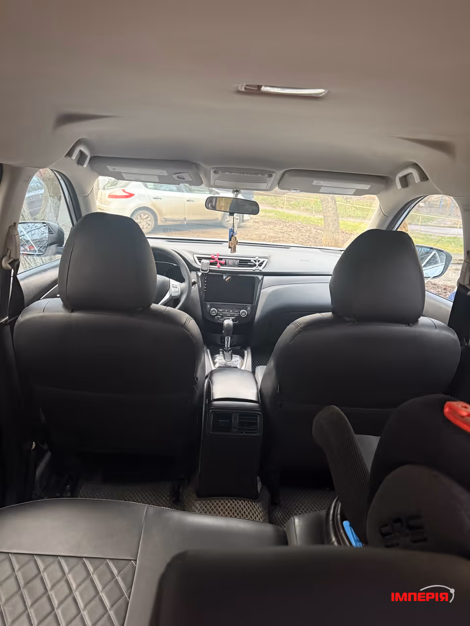 Nissan Rogue - фото 11