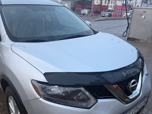 Nissan Rogue - фото 1