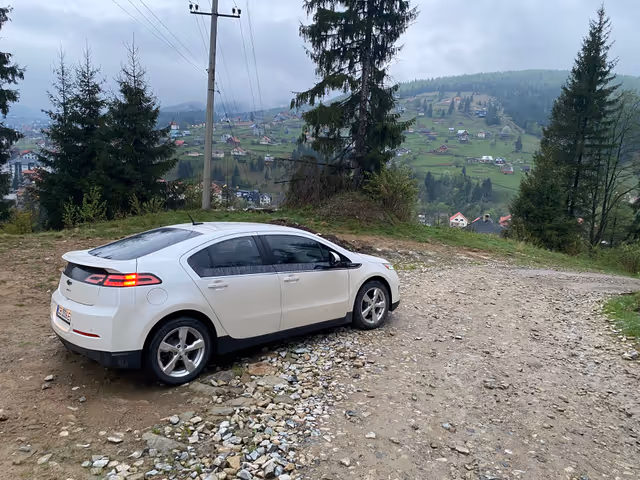 Chevrolet Volt - фото 2