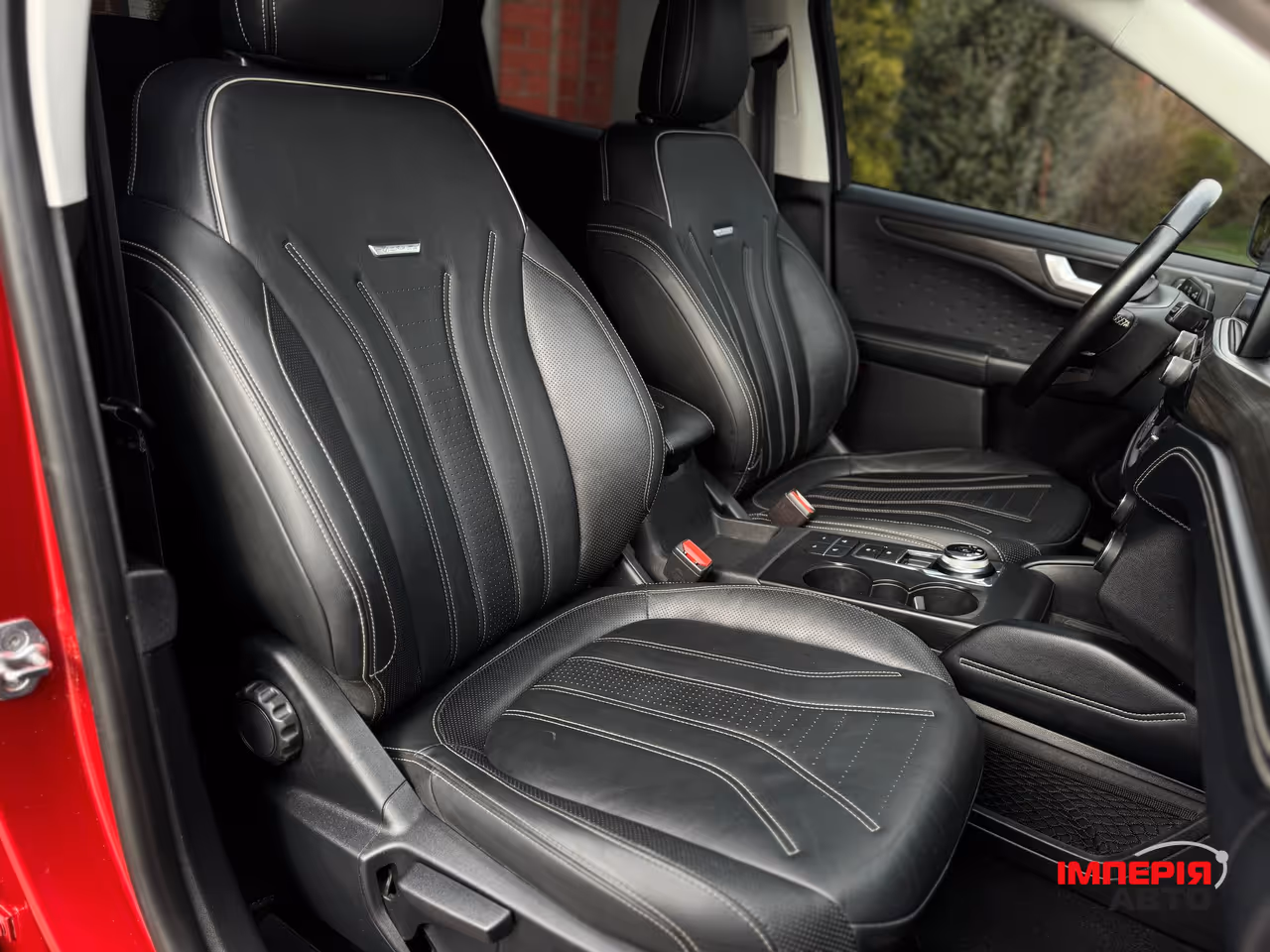 Ford Kuga - фото 15