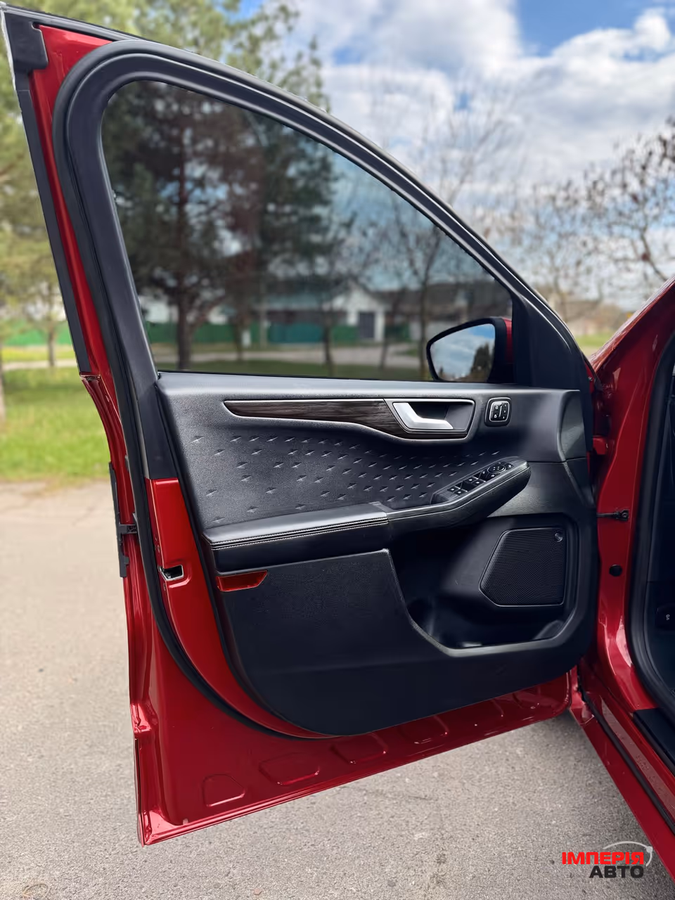 Ford Kuga - фото 17