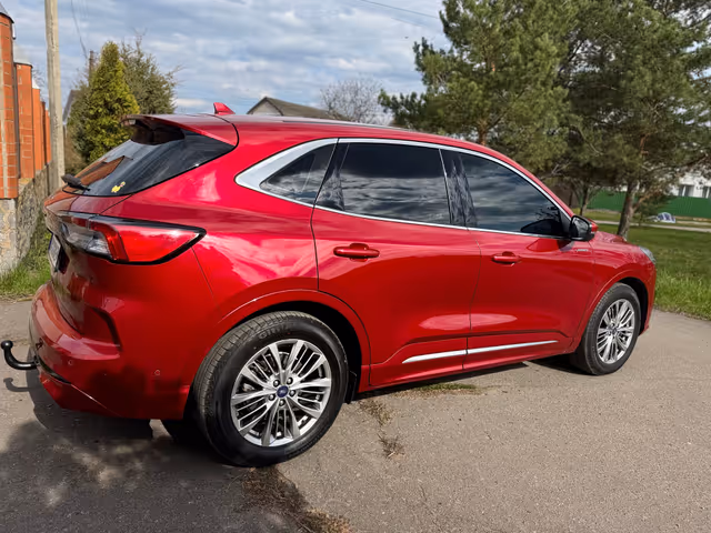 Ford Kuga - фото 5