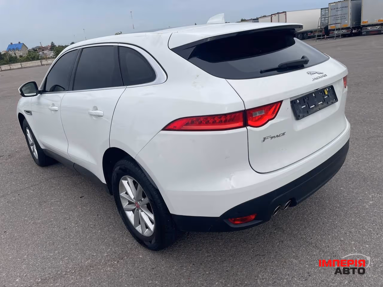 Jaguar F-Pace - фото 3