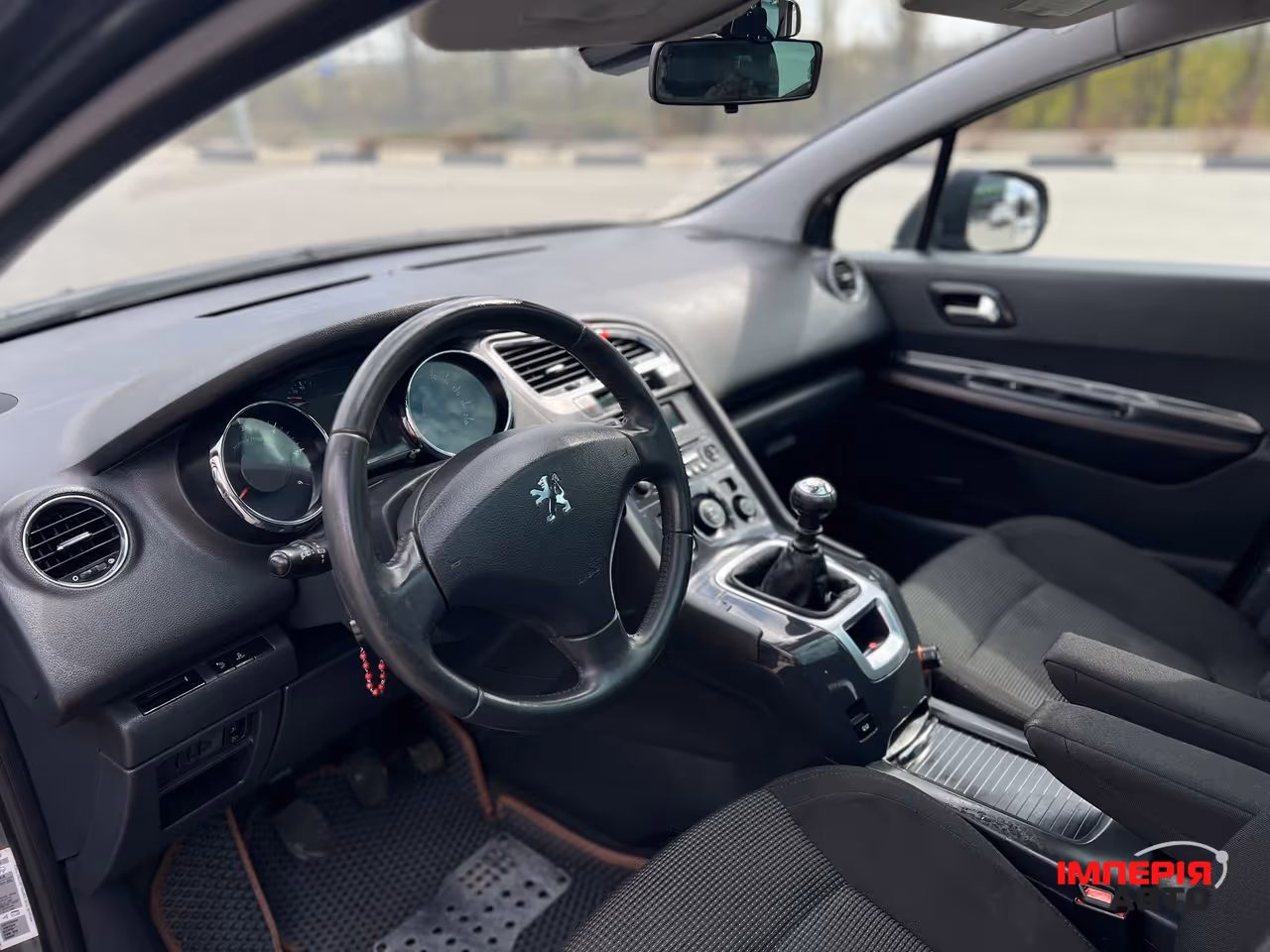 Peugeot 5008 - фото 12