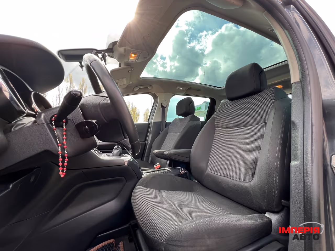 Peugeot 5008 - фото 32