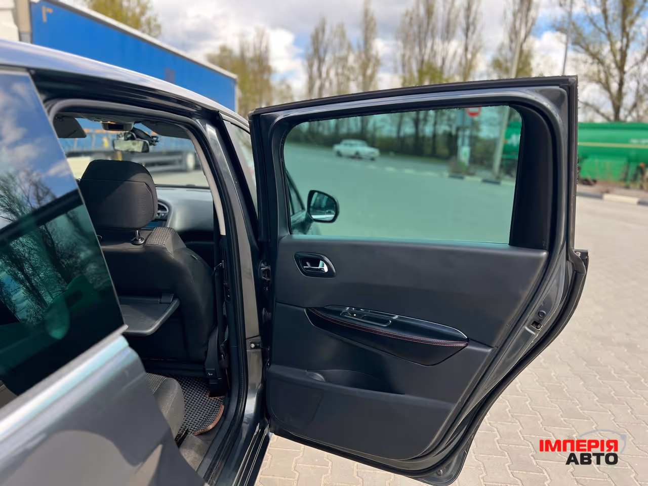 Peugeot 5008 - фото 25