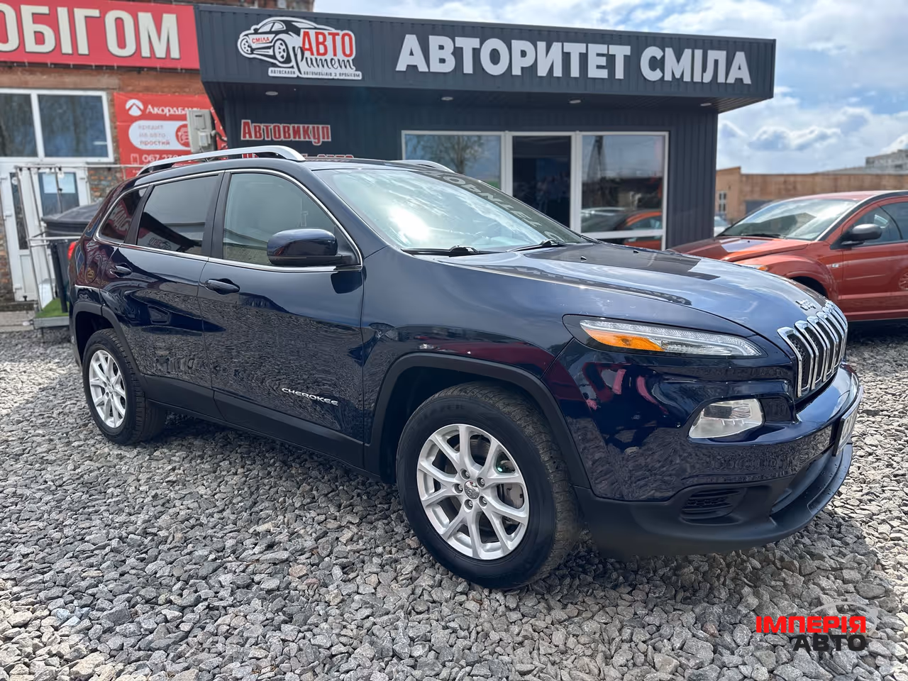 Jeep Cherokee - фото 9