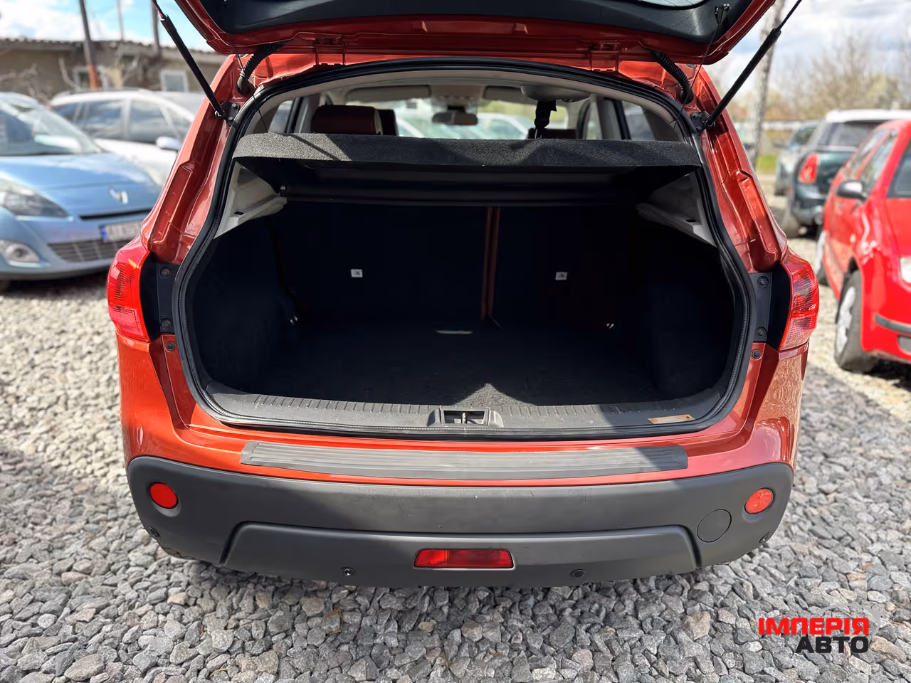 Nissan Qashqai - фото 10