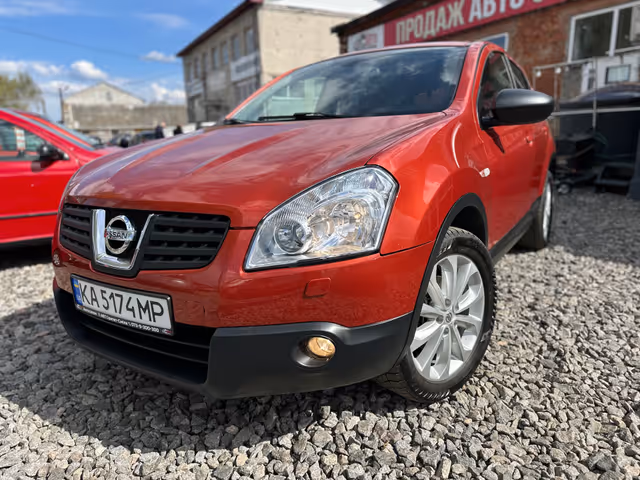 Nissan Qashqai - фото 2