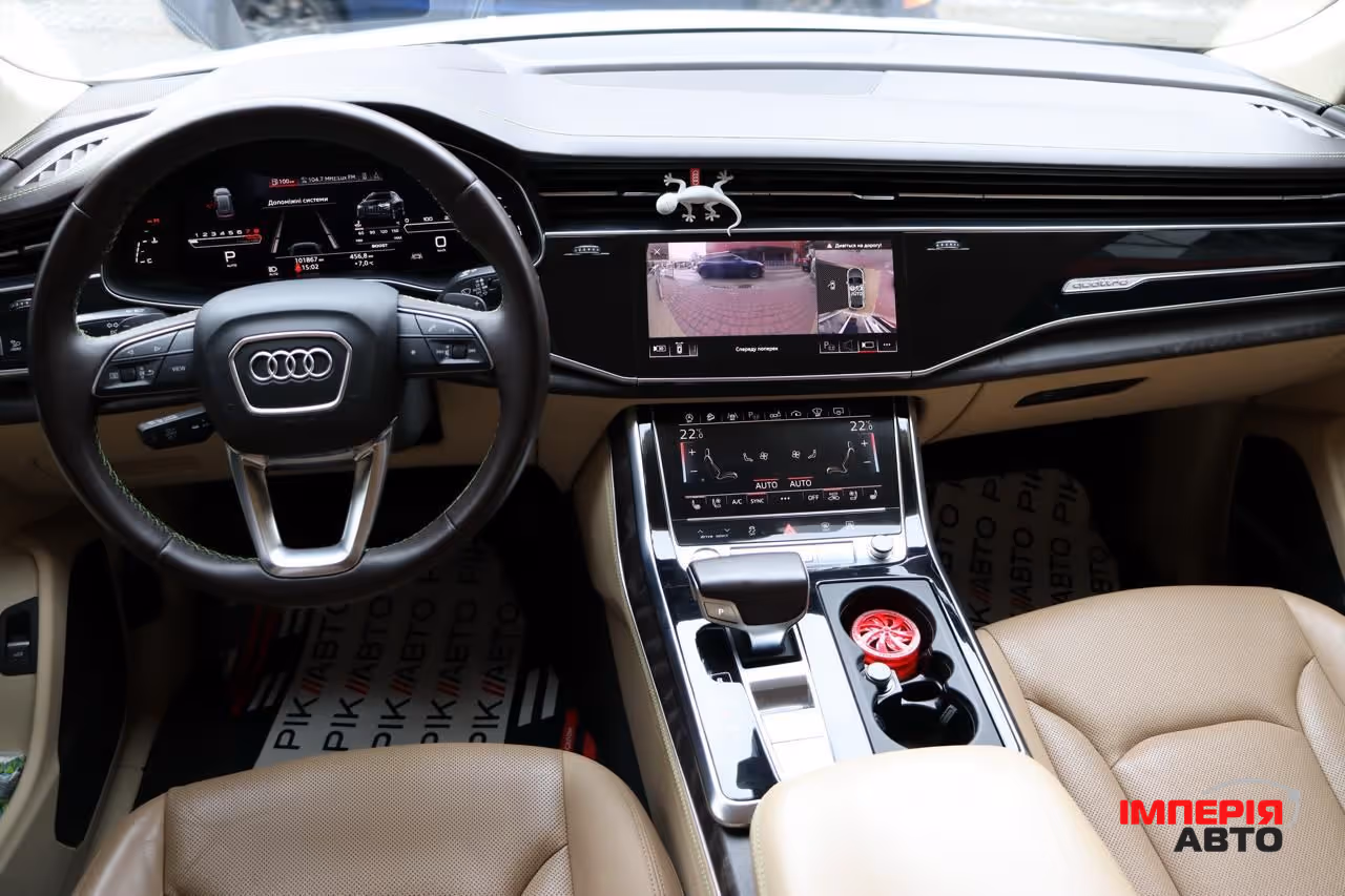 Audi Q8 - фото 7