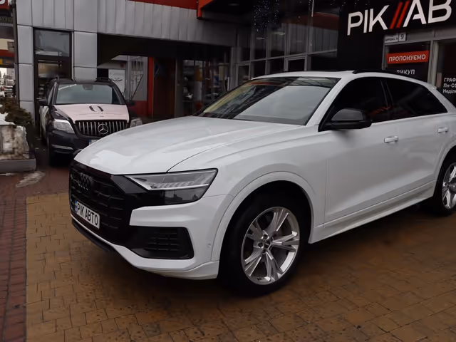 Audi Q8 - фото 2