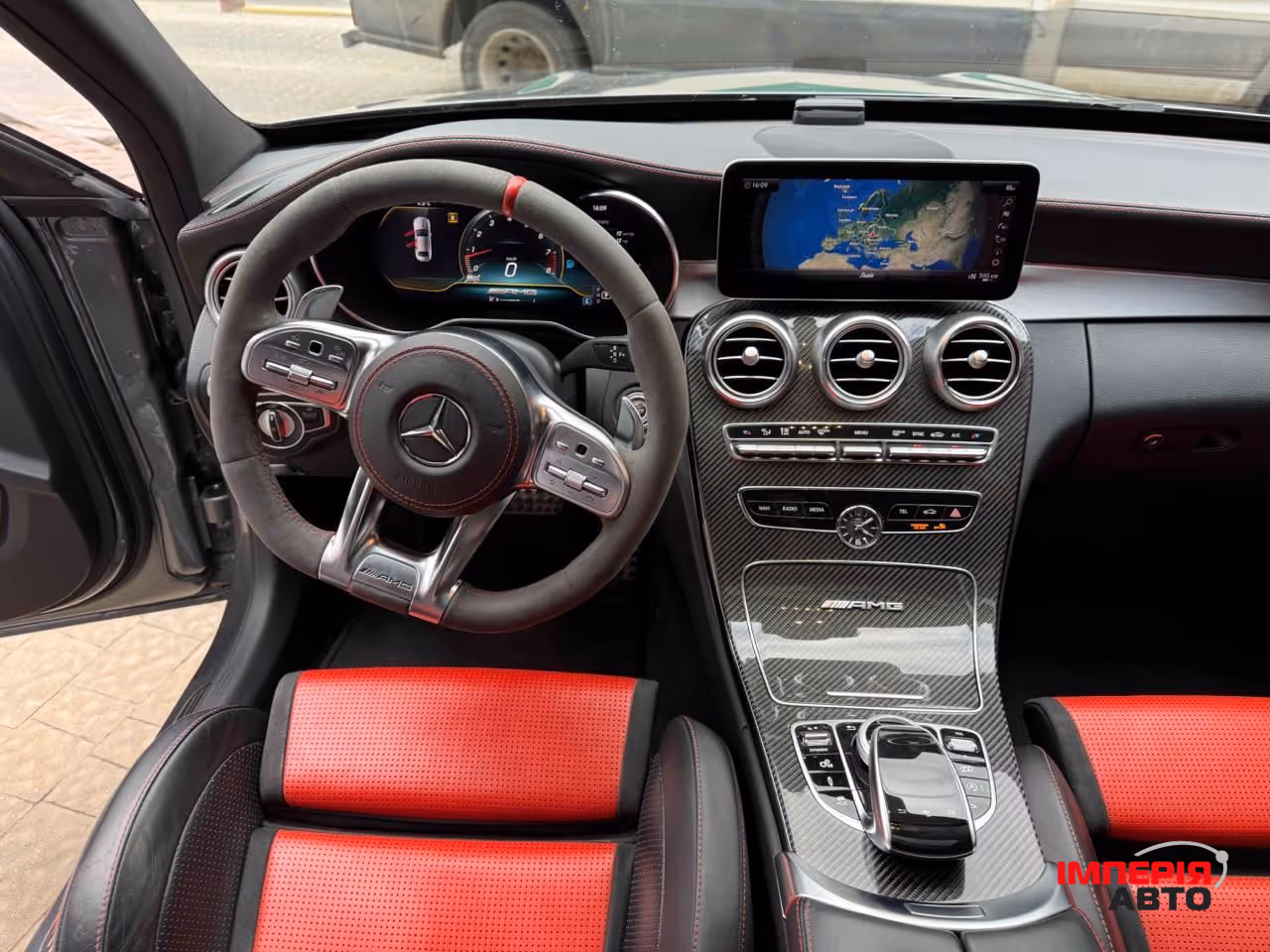 Mercedes-Benz C-Класс AMG - фото 8
