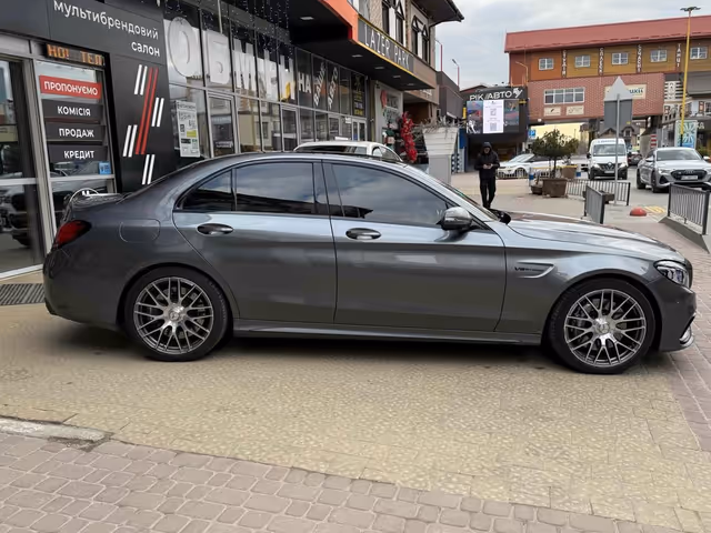 Mercedes-Benz C-Класс AMG - фото 3