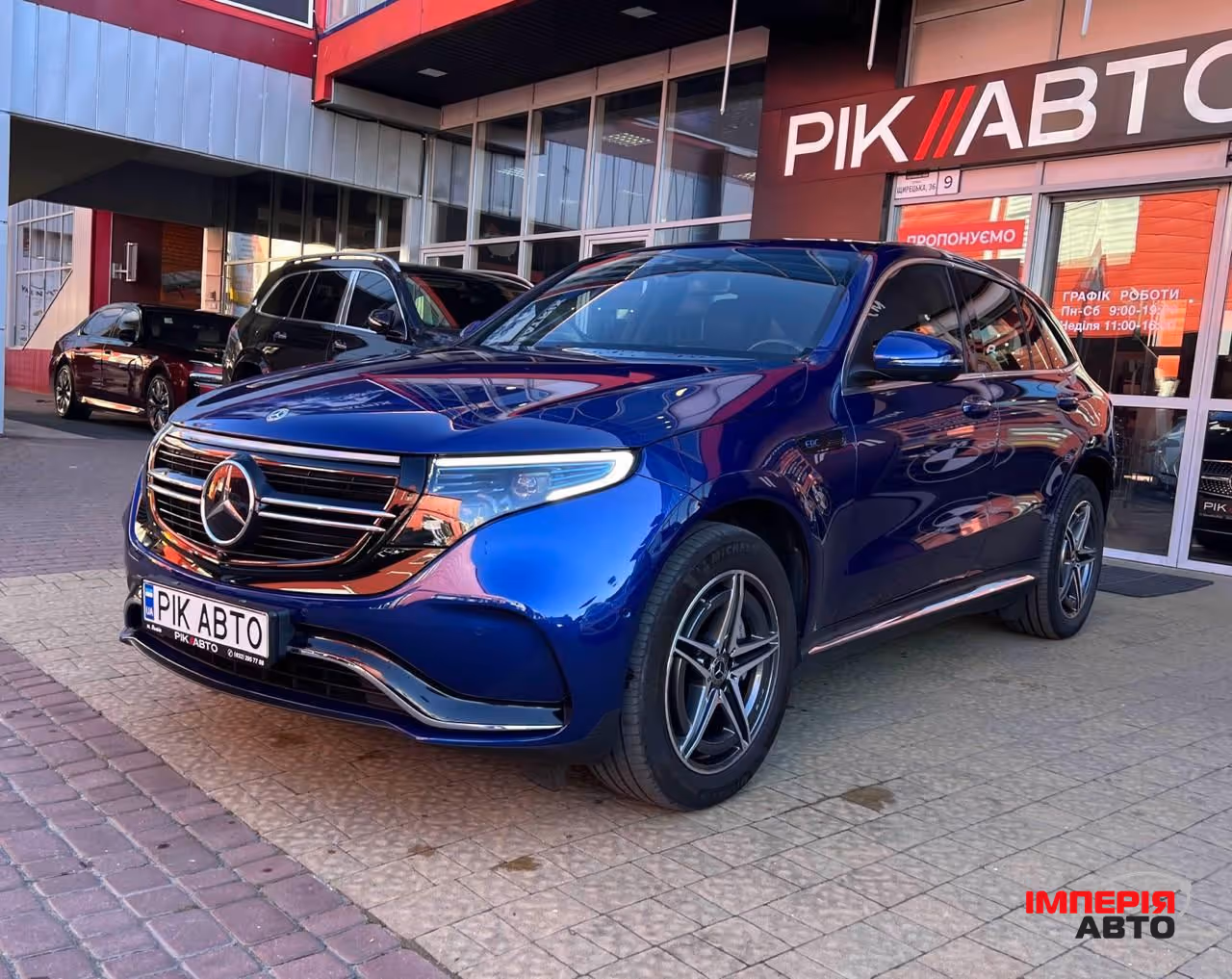 Mercedes-Benz EQC - фото 2