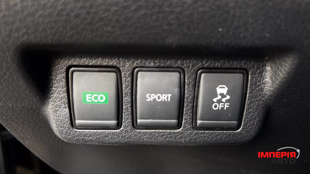 Nissan Sentra - фото 9