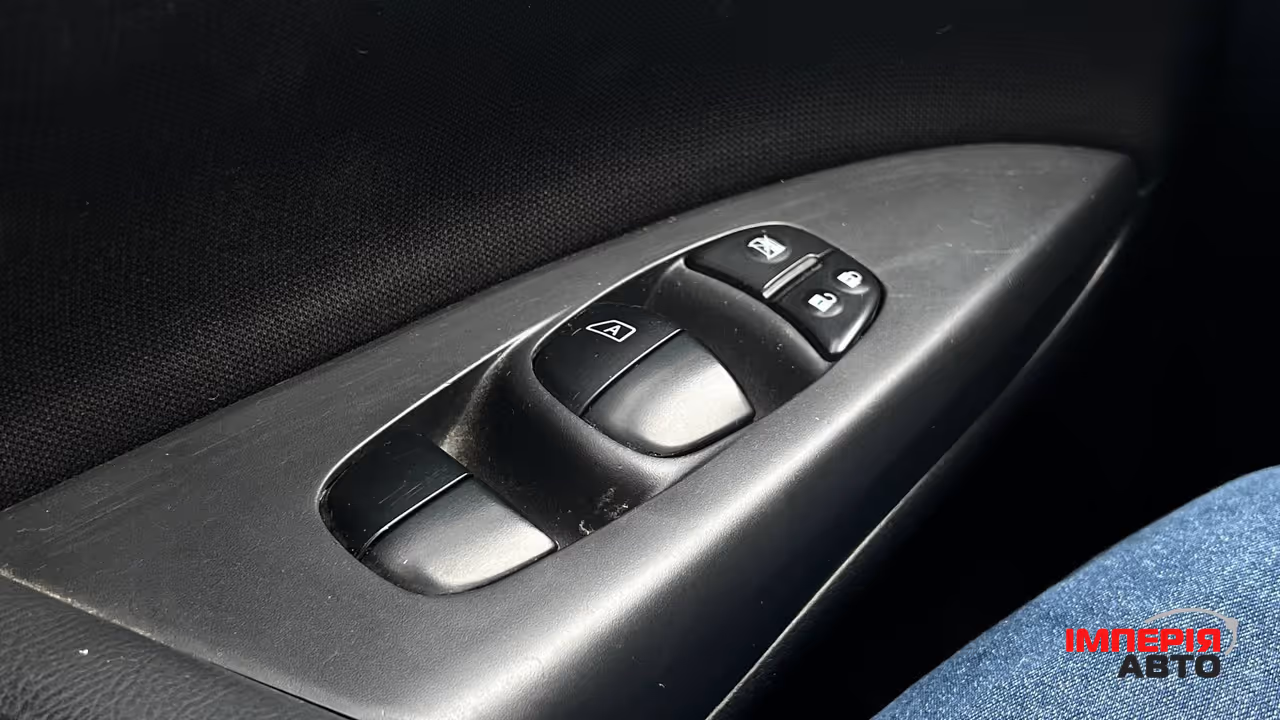Nissan Sentra - фото 13
