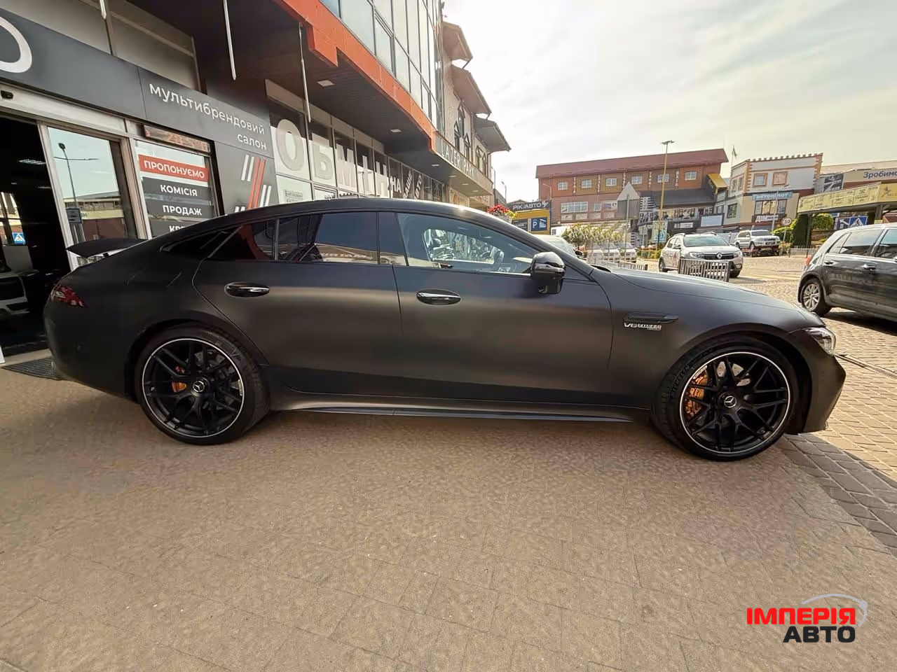 Mercedes-Benz AMG GT - фото 3