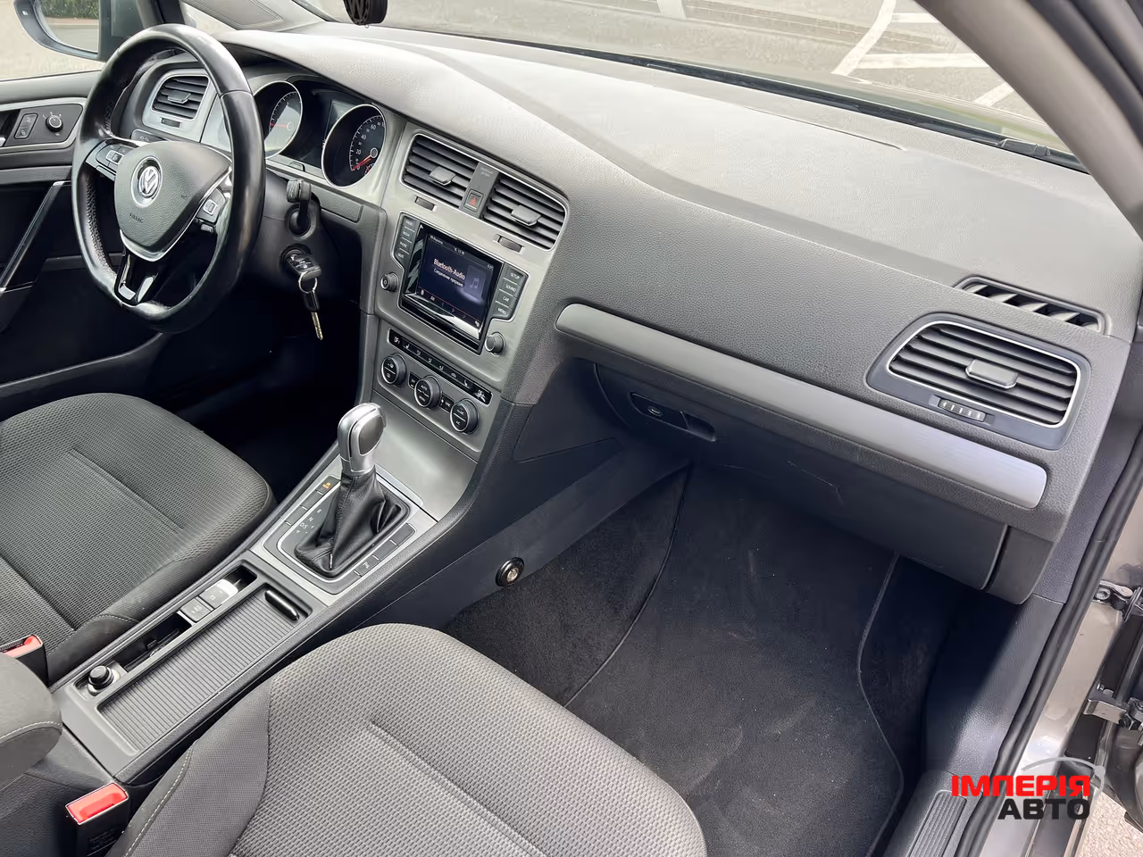 Volkswagen Golf GTD - фото 16
