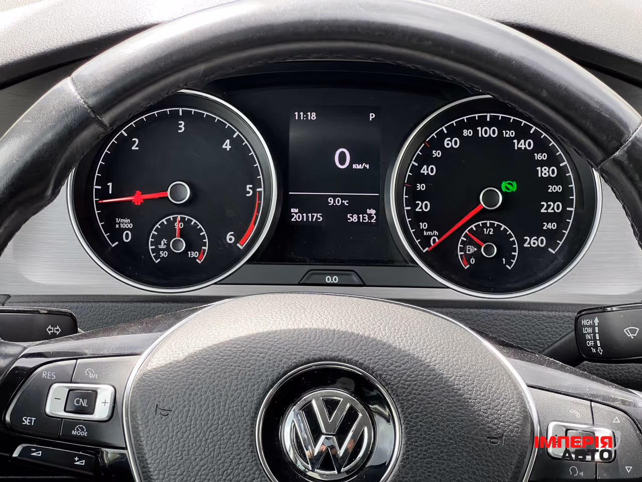 Volkswagen Golf GTD - фото 9