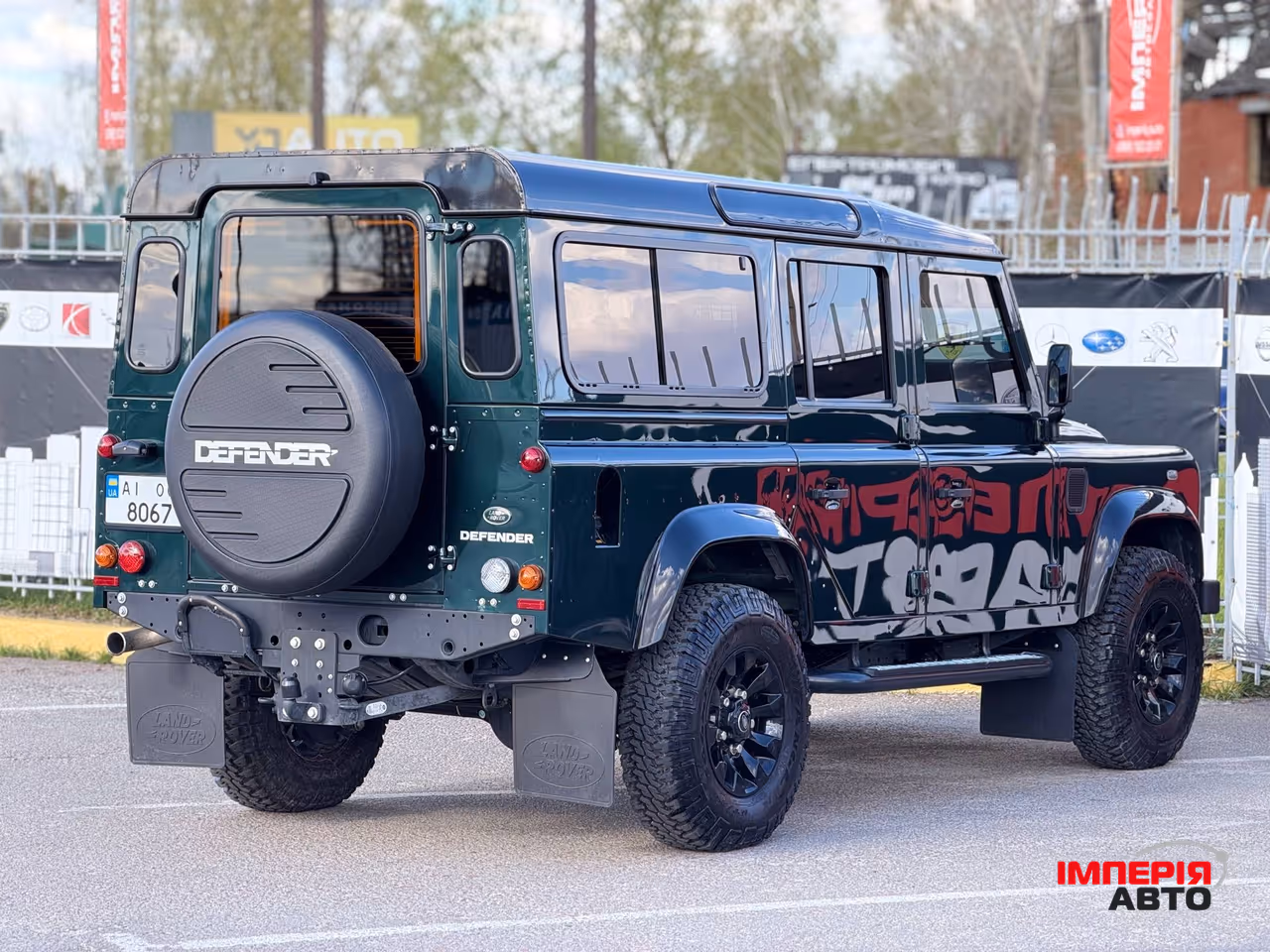 Land Rover Defender - фото 5