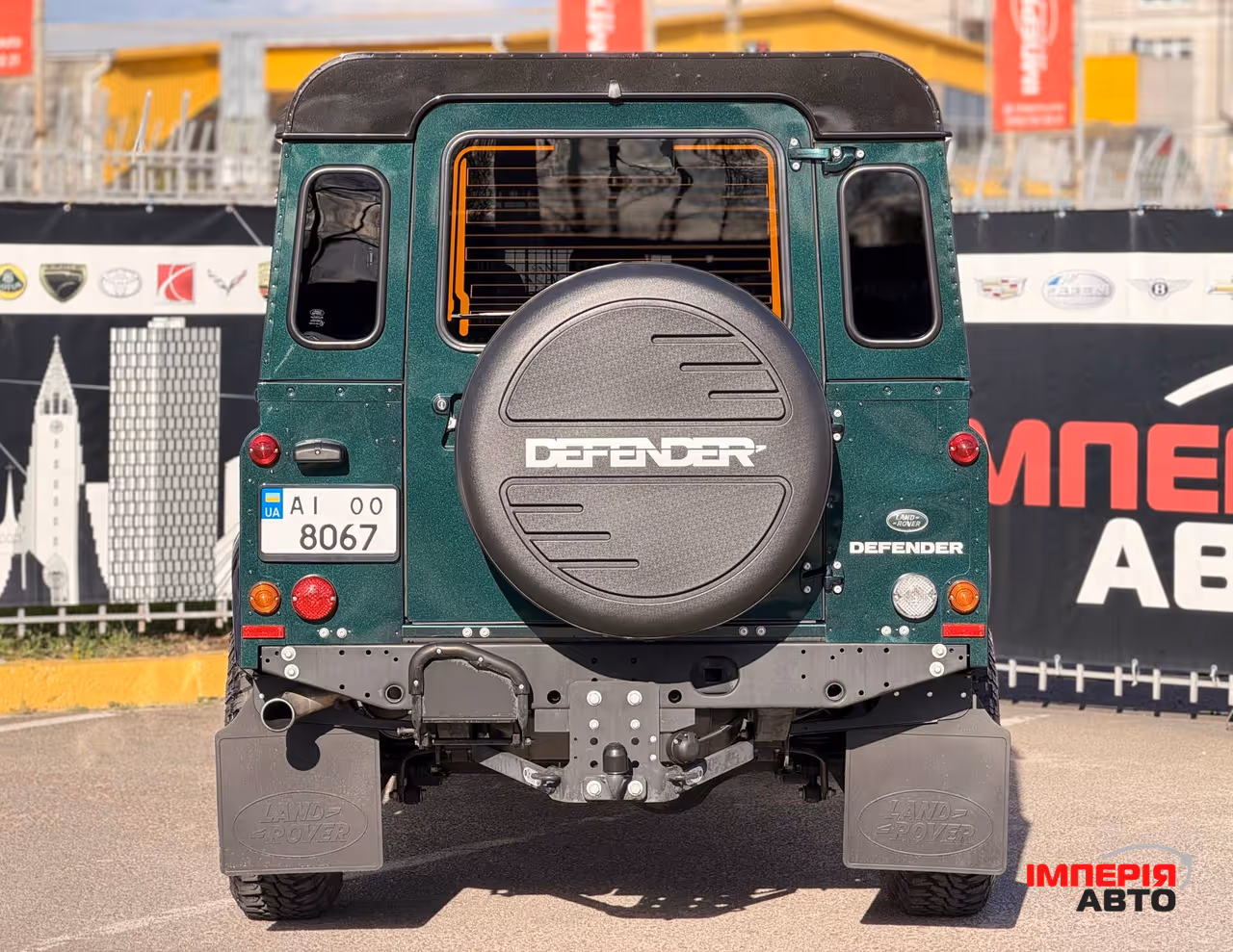 Land Rover Defender - фото 6