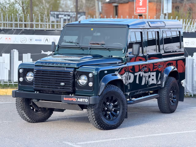 Land Rover Defender - фото 1