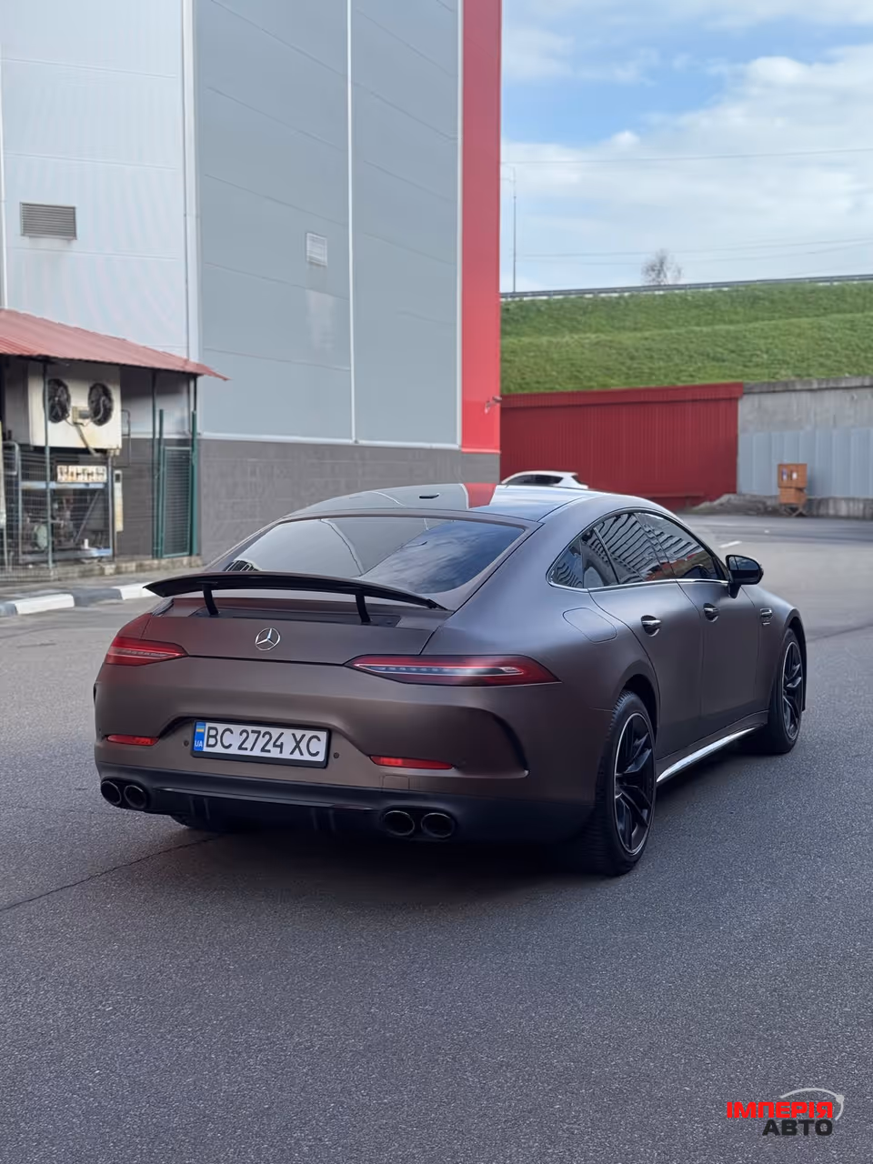 Mercedes-Benz AMG GT - фото 3