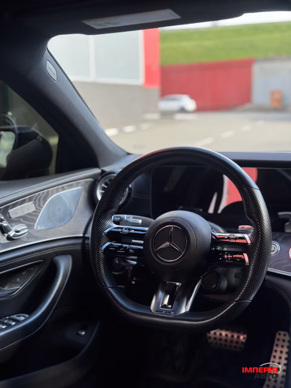 Mercedes-Benz AMG GT - фото 6