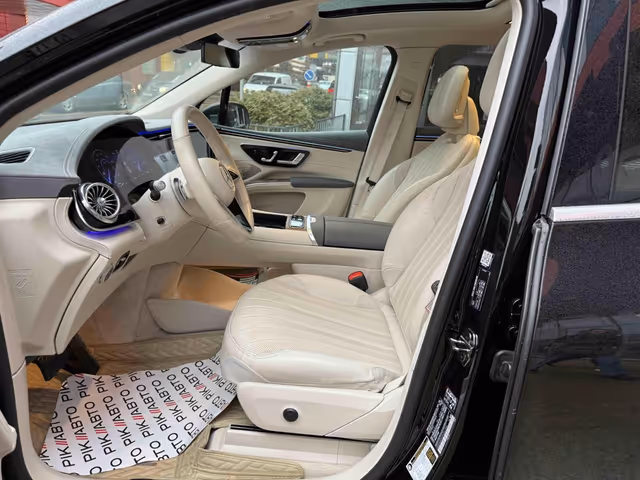 Mercedes-Benz EQS SUV - фото 5