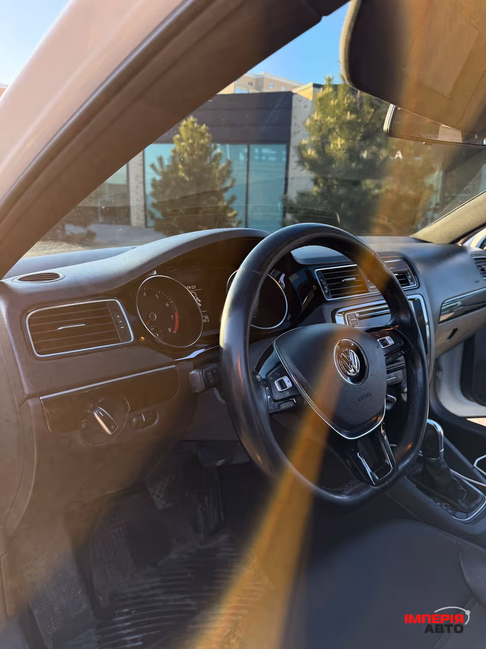 Volkswagen Jetta - фото 48