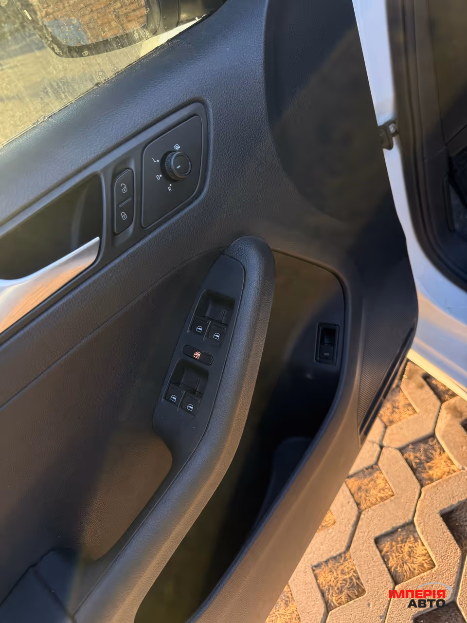 Volkswagen Jetta - фото 22
