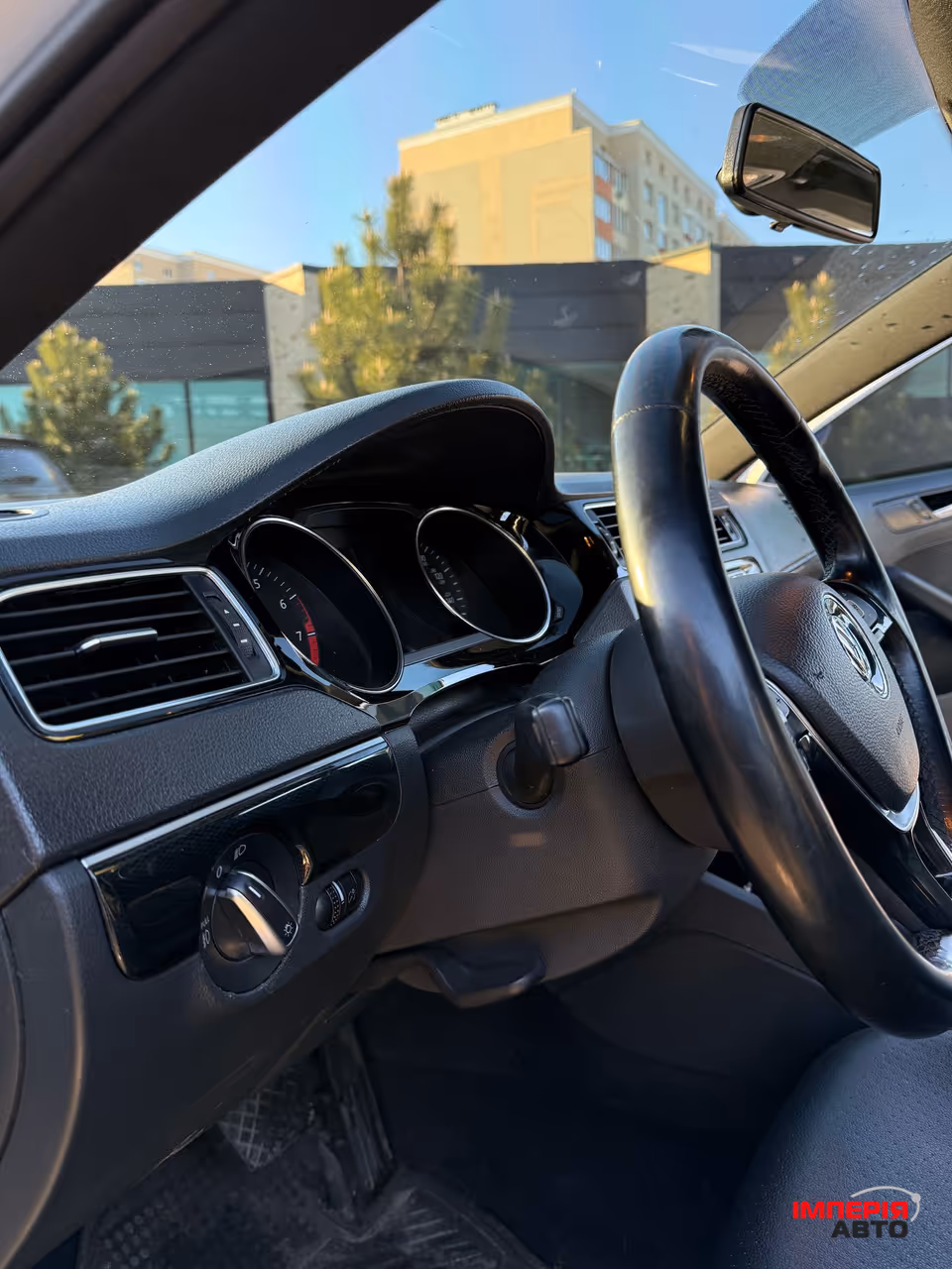 Volkswagen Jetta - фото 39