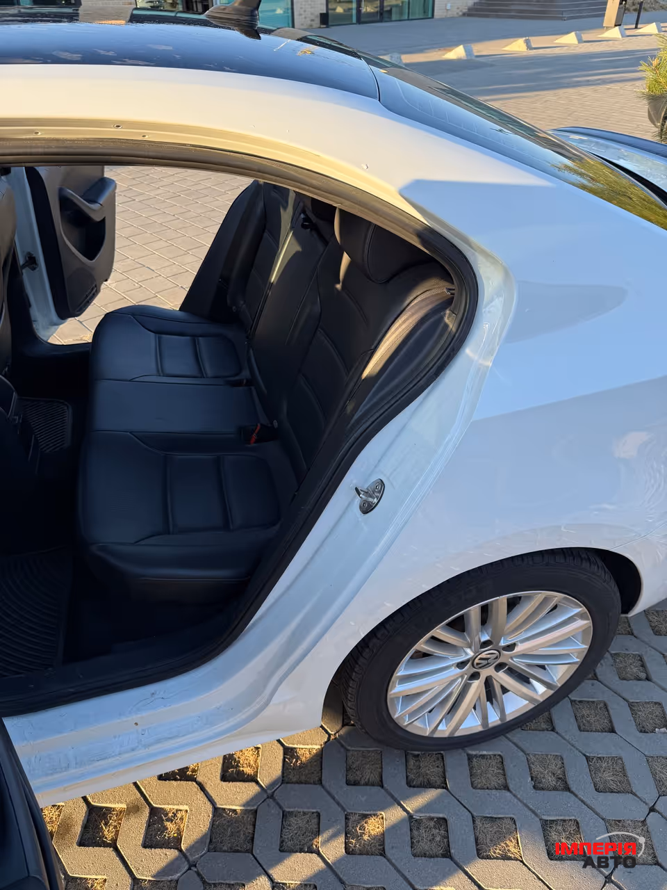 Volkswagen Jetta - фото 35