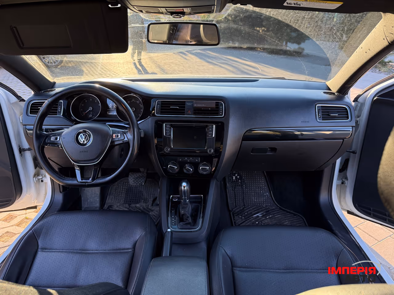 Volkswagen Jetta - фото 32