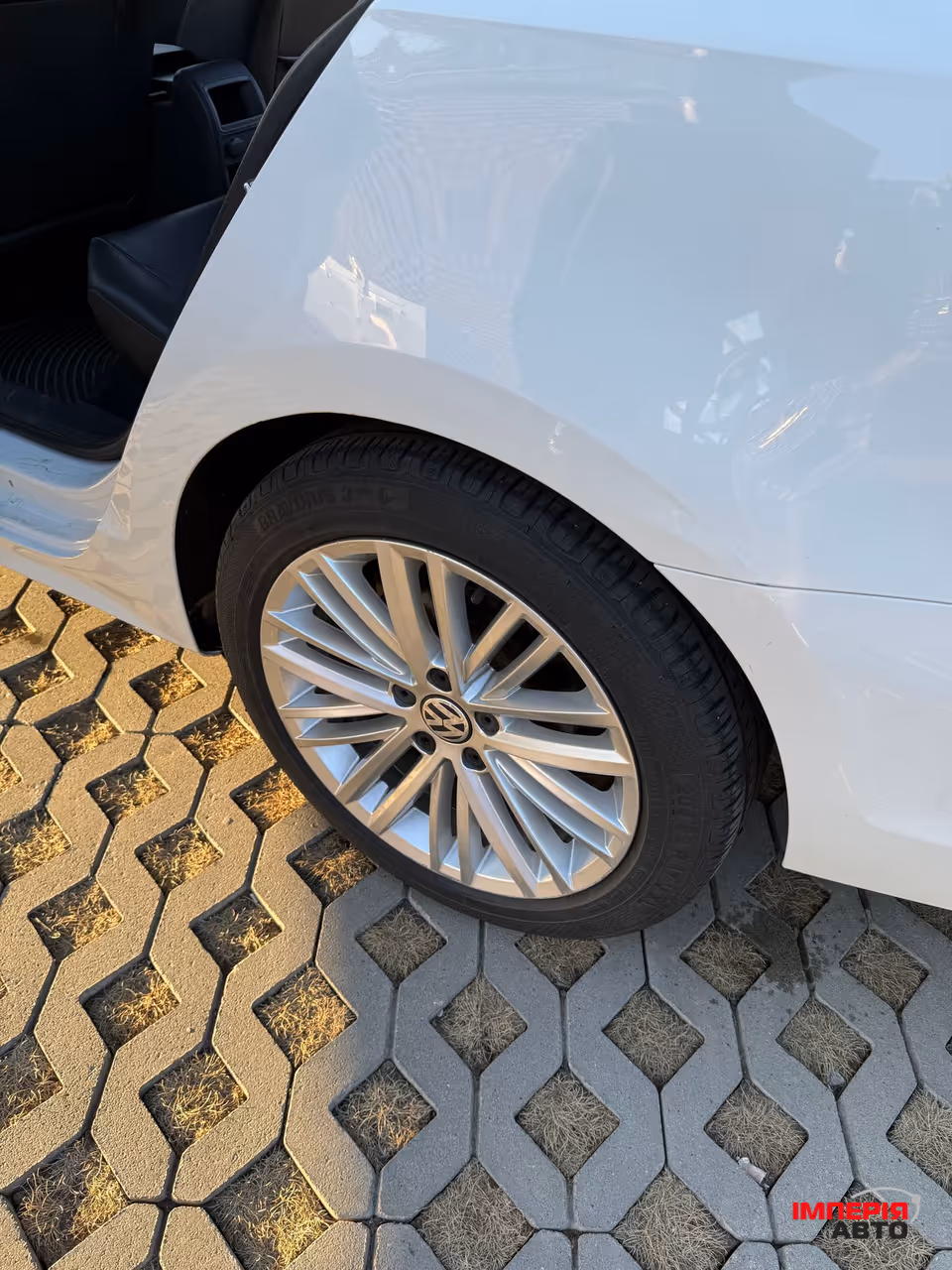 Volkswagen Jetta - фото 36