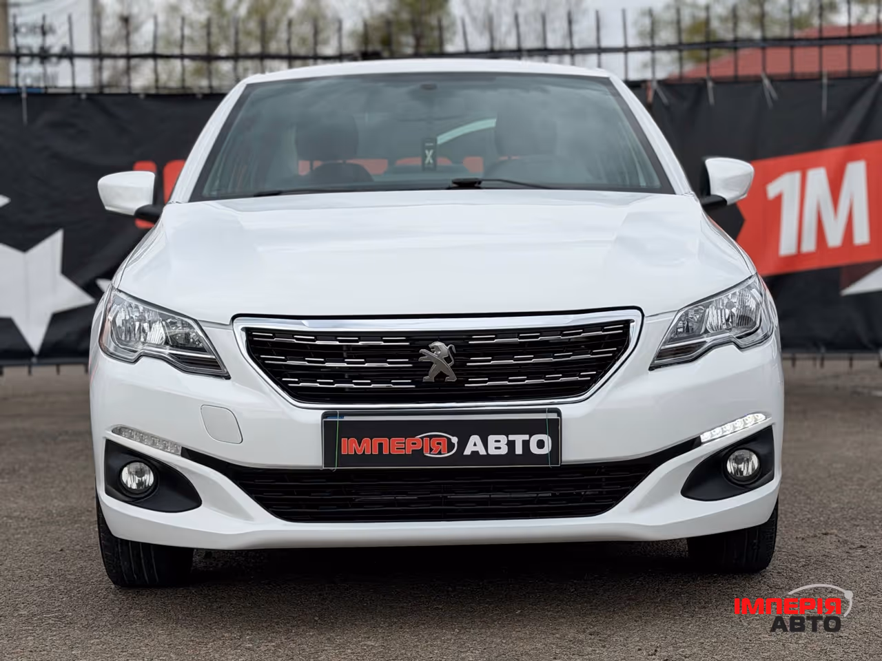 Peugeot 301 - фото 2