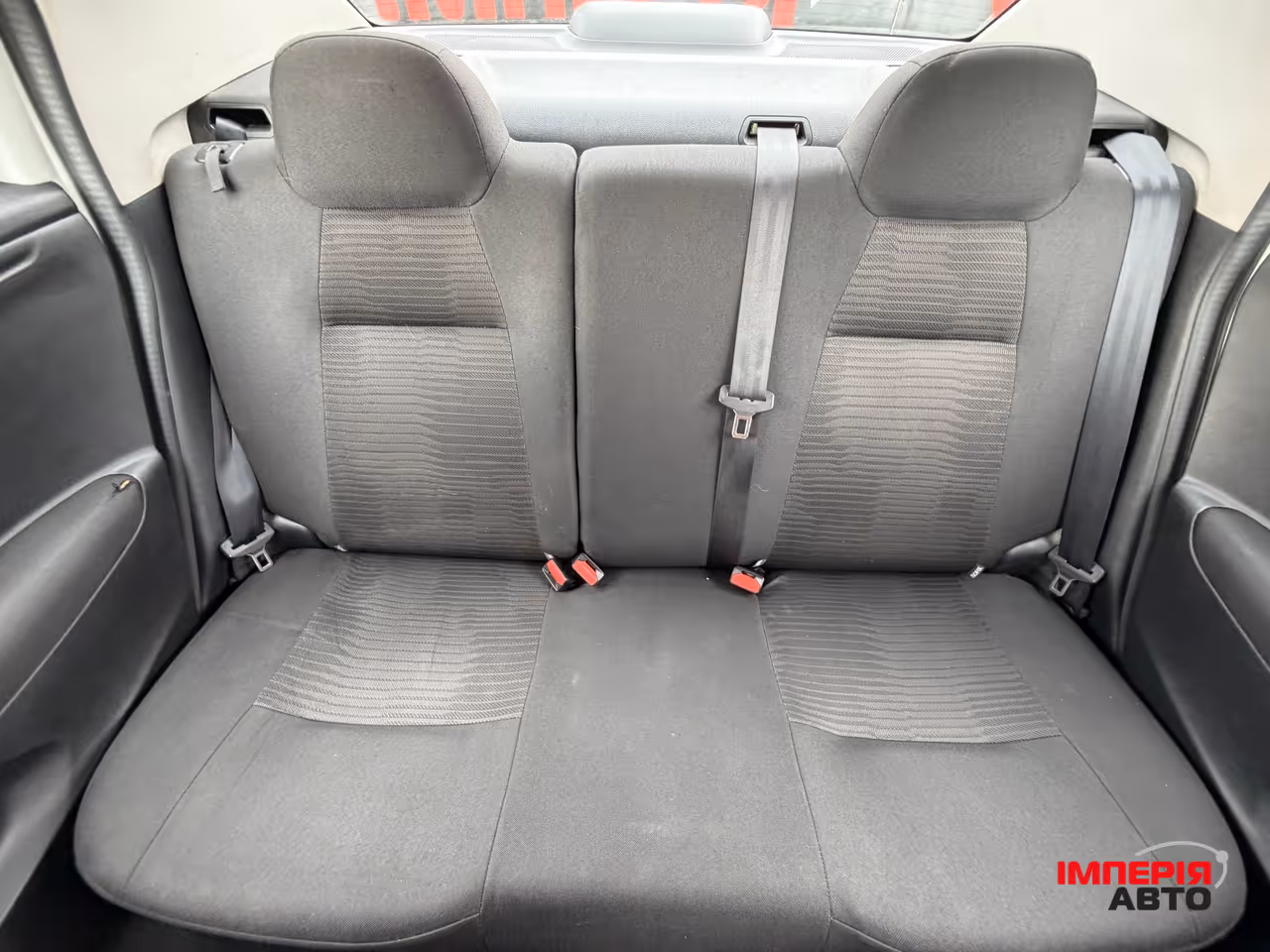 Peugeot 301 - фото 15