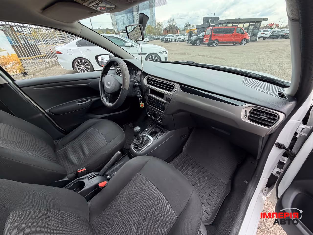 Peugeot 301 - фото 16